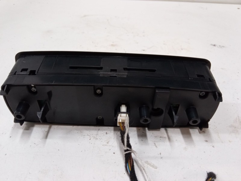 Recambio de mando elevalunas delantero izquierdo para mercedes-benz clase b sports tourer (w245) b 180 cdi (245.207) referencia 