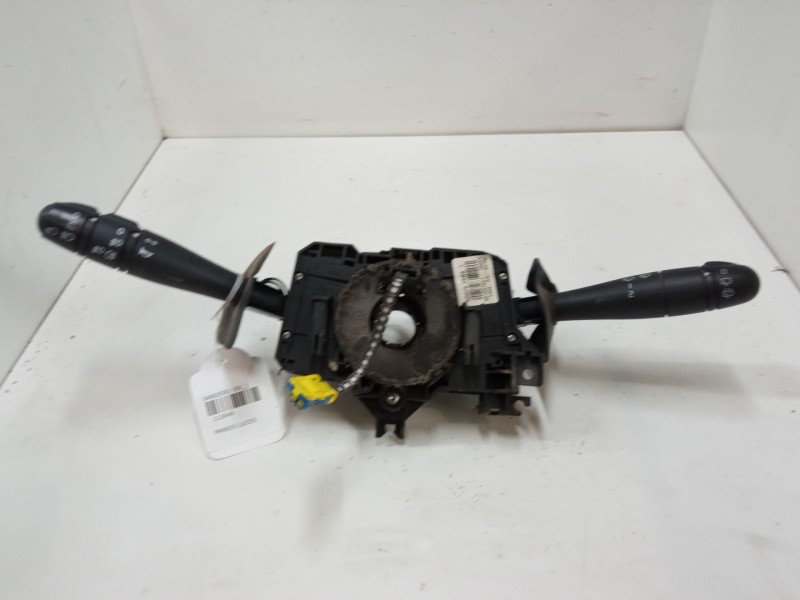 Recambio de mando luces para dacia sandero (bs_) 1.6 mpi 85 (bs03) referencia OEM IAM 8200792586  