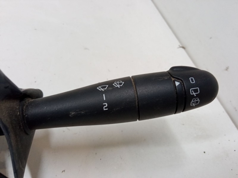 Recambio de mando luces para dacia sandero (bs_) 1.6 mpi 85 (bs03) referencia OEM IAM 8200792586  