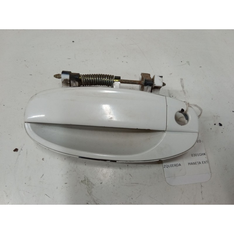 Recambio de maneta exterior puerta delantera izquierda para chevrolet aveo / kalos hatchback (t250, t255) 1.4 16v referencia OEM