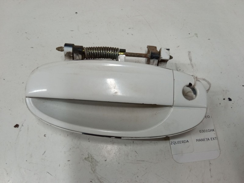 Recambio de maneta exterior puerta delantera izquierda para chevrolet aveo / kalos hatchback (t250, t255) 1.4 16v referencia OEM