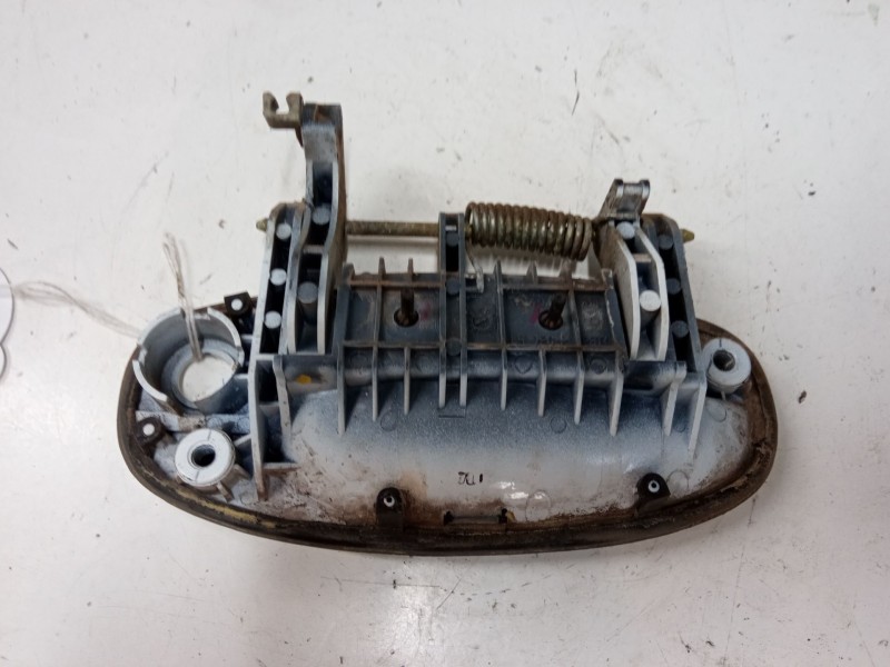 Recambio de maneta exterior puerta delantera izquierda para chevrolet aveo / kalos hatchback (t250, t255) 1.4 16v referencia OEM