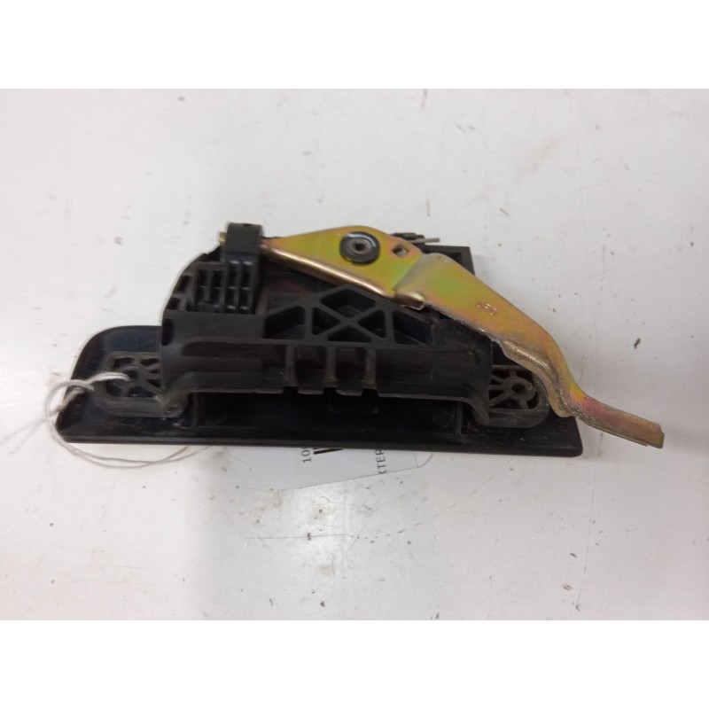 Recambio de maneta exterior puerta trasera derecha para peugeot 106 ii (1a_, 1c_) 1.4 i referencia OEM IAM   
