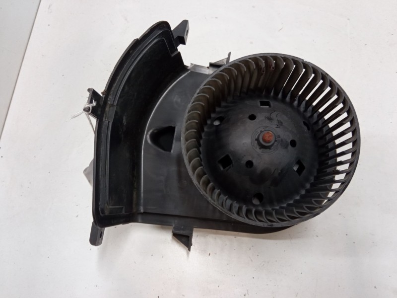 Recambio de motor calefaccion para volkswagen polo iii (6n1) 60 1.4 referencia OEM IAM 6N1820021  