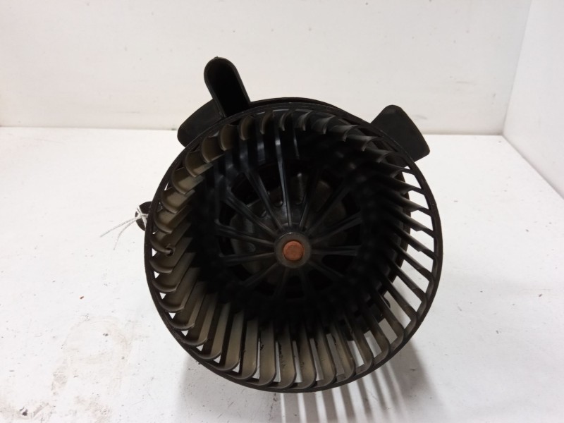 Recambio de motor calefaccion para peugeot 307 (3a/c) 1.4 16v referencia OEM IAM PF2A10604  