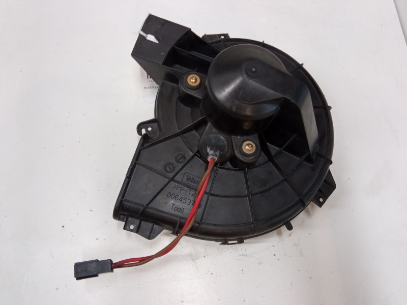Recambio de motor calefaccion para opel combo tour 1.6 referencia OEM IAM   