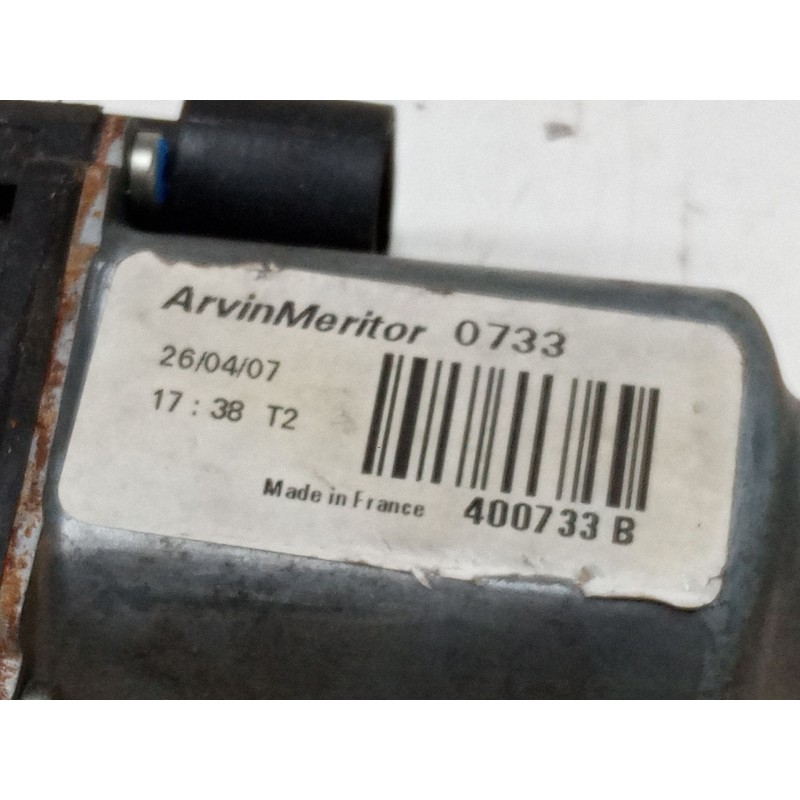 Recambio de motor elevaluna delantero izquierdo para renault megane scénic (ja0/1_) 1.9 dti (ja0n) referencia OEM IAM   