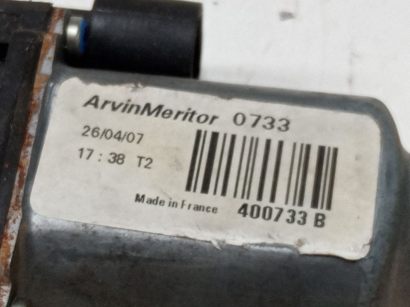 Recambio de motor elevaluna delantero izquierdo para renault megane scénic (ja0/1_) 1.9 dti (ja0n) referencia OEM IAM   