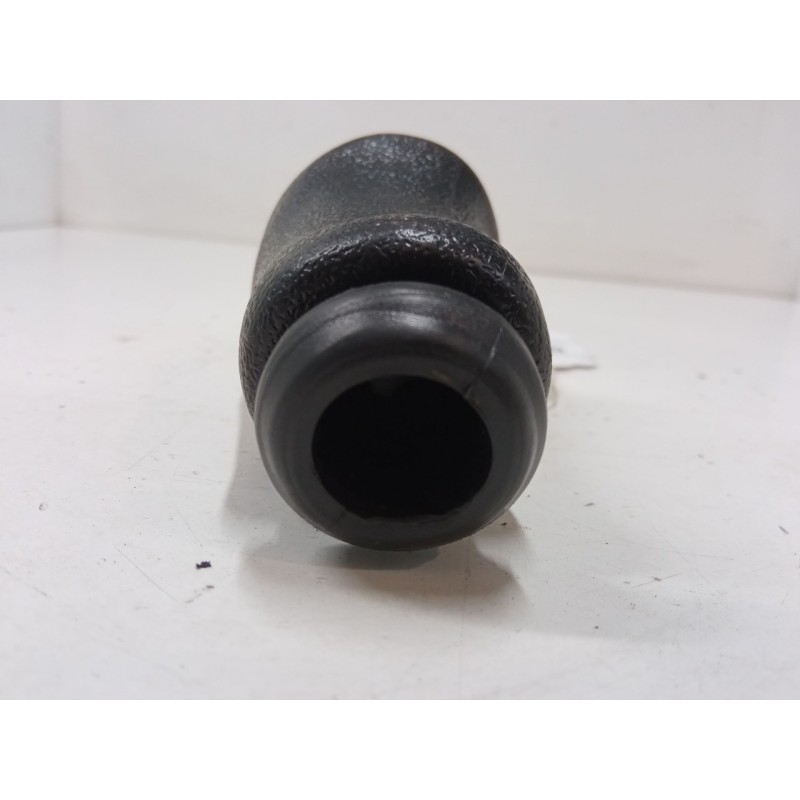 Recambio de pomo palanca cambio para renault clio iii (br0/1, cr0/1) 1.5 dci (br17, cr17) referencia OEM IAM   