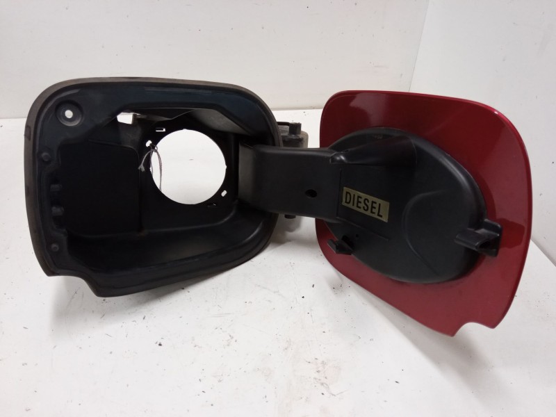 Recambio de tapa exterior combustible para renault clio iii (br0/1, cr0/1) 1.5 dci (br17, cr17) referencia OEM IAM 8200383466  