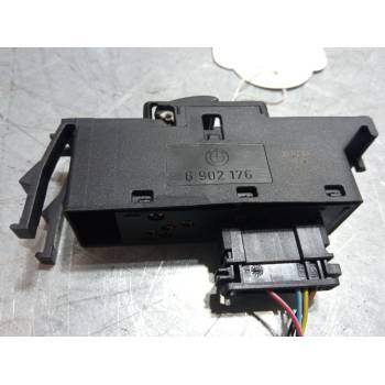 MANDO ELEVALUNAS DELANTERO IZQUIERDO 6902176 