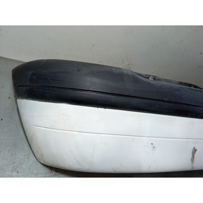 Recambio de paragolpes trasero para renault clio ii (bb_, cb_) 1.2 (bb0a, bb0f, bb10, bb1k, bb28, bb2d, bb2h, cb0a,... referenci