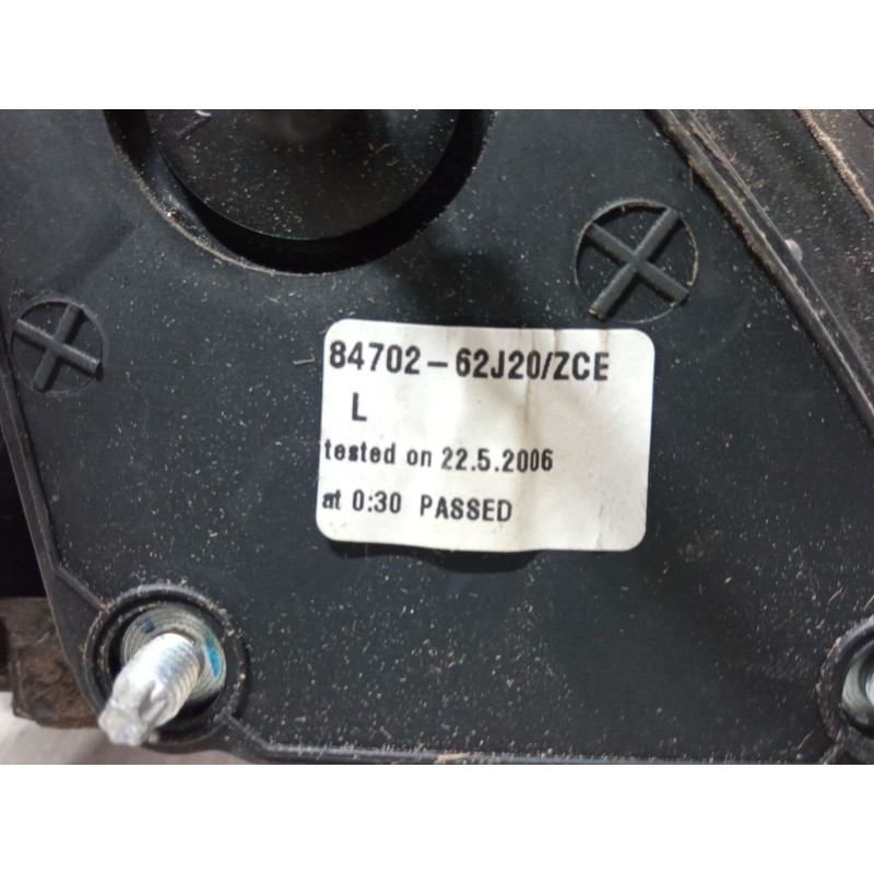 Recambio de retrovisor electrico izquierdo para suzuki swift iii (mz, ez) 1.3 ddis (rs 413d) referencia OEM IAM 84702-62J20/ZCE 