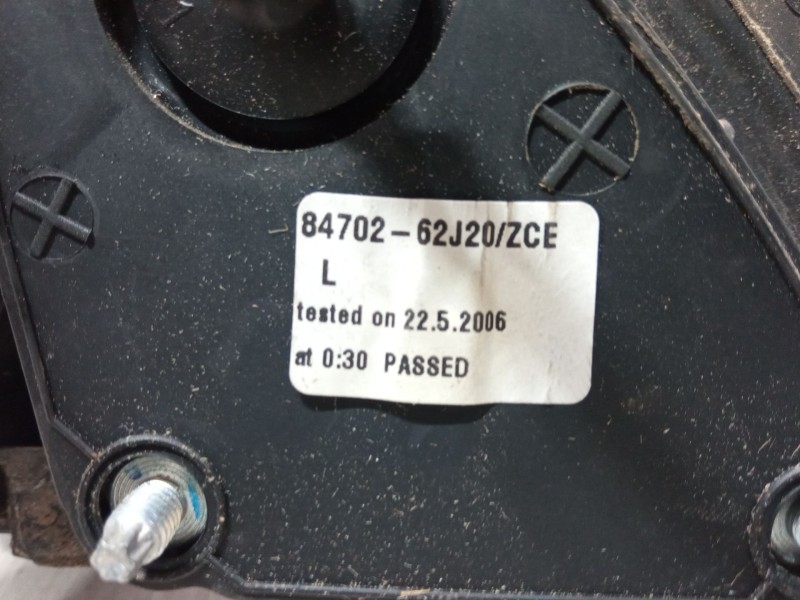 Recambio de retrovisor electrico izquierdo para suzuki swift iii (mz, ez) 1.3 ddis (rs 413d) referencia OEM IAM 84702-62J20/ZCE 