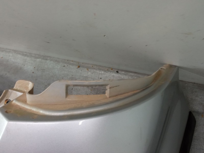 Recambio de paragolpes trasero para dacia sandero (bs_) 1.6 mpi 85 (bs03) referencia OEM IAM   