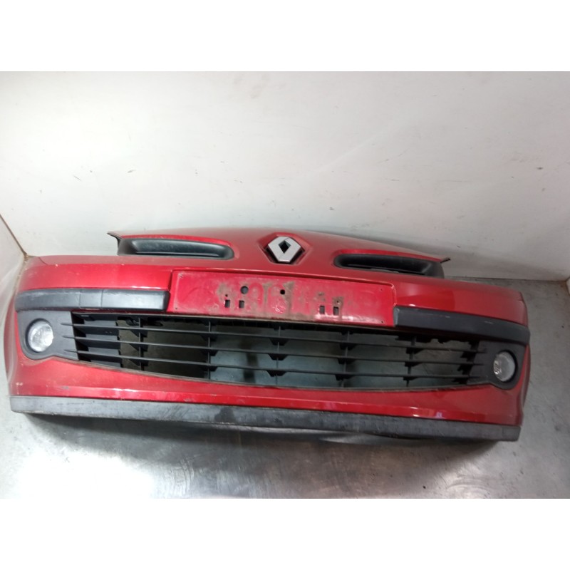 Recambio de paragolpes delantero para renault clio iii (br0/1, cr0/1) 1.5 dci (br17, cr17) referencia OEM IAM   