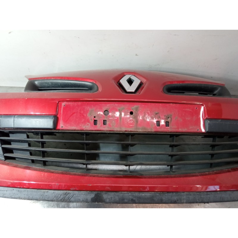 Recambio de paragolpes delantero para renault clio iii (br0/1, cr0/1) 1.5 dci (br17, cr17) referencia OEM IAM   