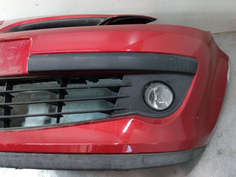 Recambio de paragolpes delantero para renault clio iii (br0/1, cr0/1) 1.5 dci (br17, cr17) referencia OEM IAM   
