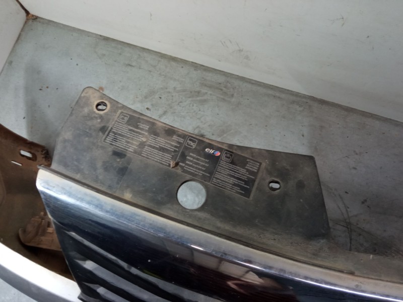 Recambio de paragolpes delantero para dacia sandero (bs_) 1.6 mpi 85 (bs03) referencia OEM IAM   