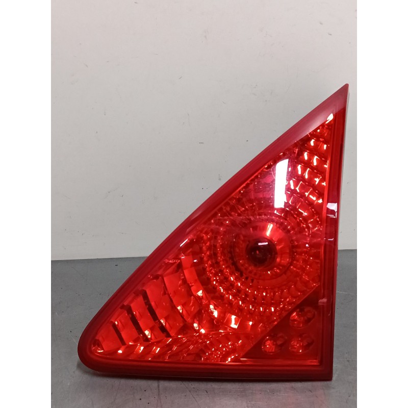 Recambio de piloto trasero porton derecho para peugeot 3008 i monospace (0u_) 2.0 hdi 150 / bluehdi 150 referencia OEM IAM 96834