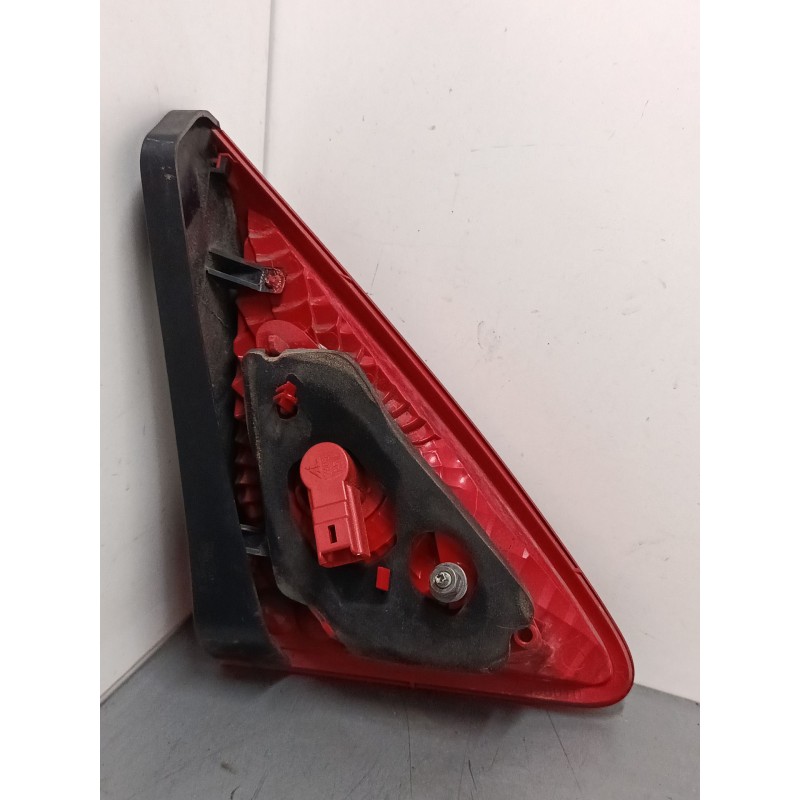 Recambio de piloto trasero porton derecho para peugeot 3008 i monospace (0u_) 2.0 hdi 150 / bluehdi 150 referencia OEM IAM 96834
