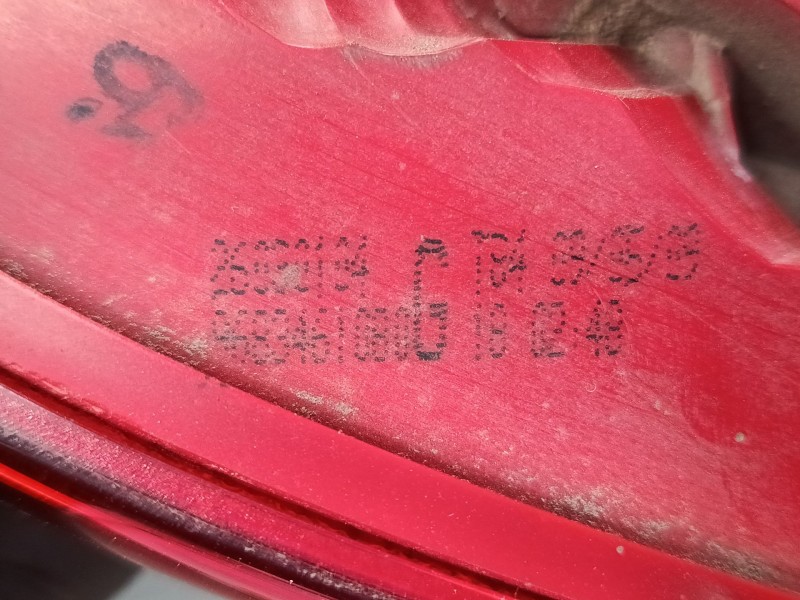 Recambio de piloto trasero porton izquierdo para peugeot 3008 i monospace (0u_) 2.0 hdi 150 / bluehdi 150 referencia OEM IAM 968
