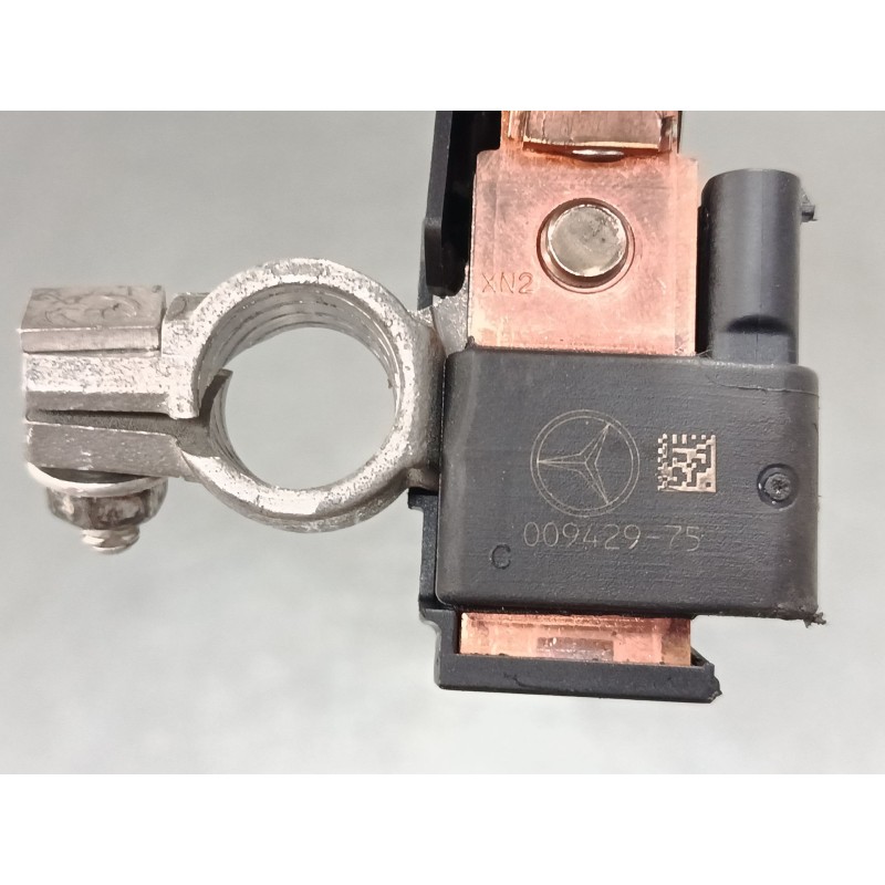 Recambio de borne negativo para mercedes-benz clase a (w169) a 160 (169.031, 169.331) referencia OEM IAM A2045421418  