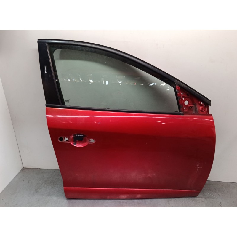 Recambio de puerta delantera derecha para renault megane iii hatchback (bz0/1_, b3_) 1.2 tce (bz2b, bz11) referencia OEM IAM   