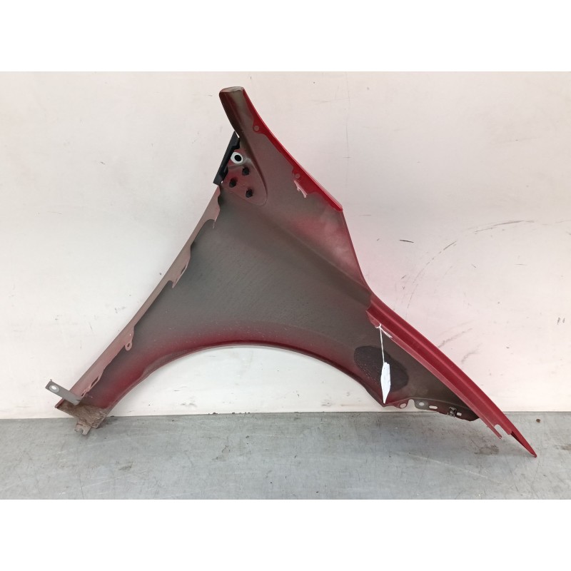 Recambio de aleta delantera izquierda para renault megane iii hatchback (bz0/1_, b3_) 1.2 tce (bz2b, bz11) referencia OEM IAM   