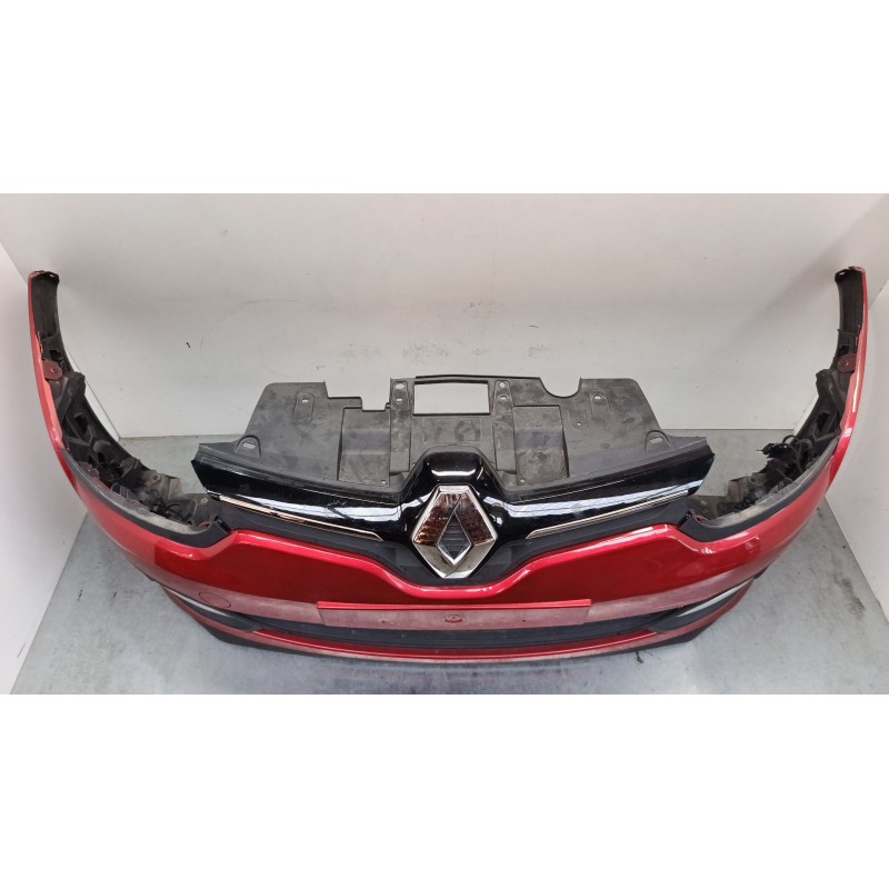 Recambio de paragolpes delantero para renault megane iii hatchback (bz0/1_, b3_) 1.2 tce (bz2b, bz11) referencia OEM IAM   