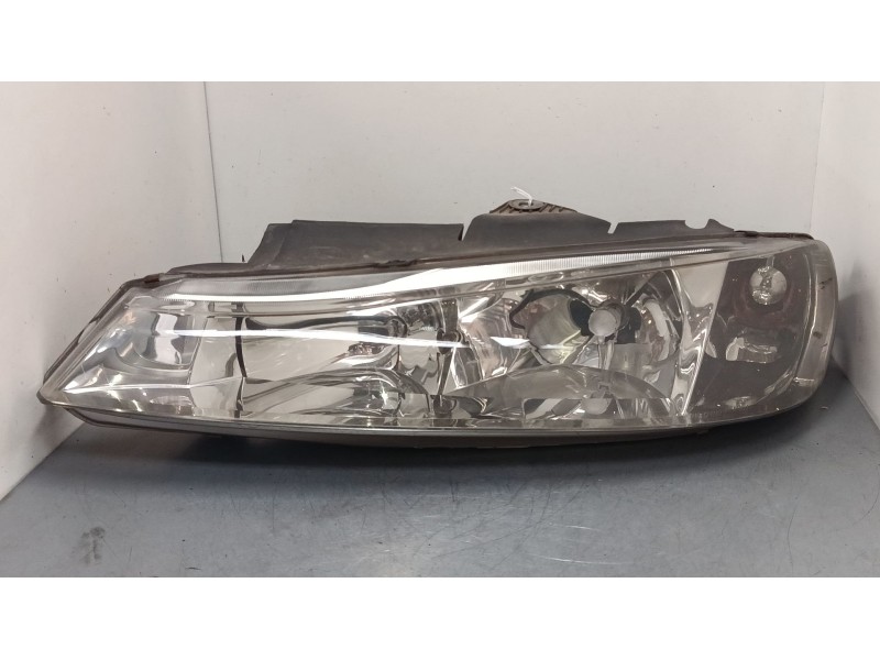 Recambio de faro izquierdo para peugeot 406 (8b) 1.8 16v referencia OEM IAM 9630423277  