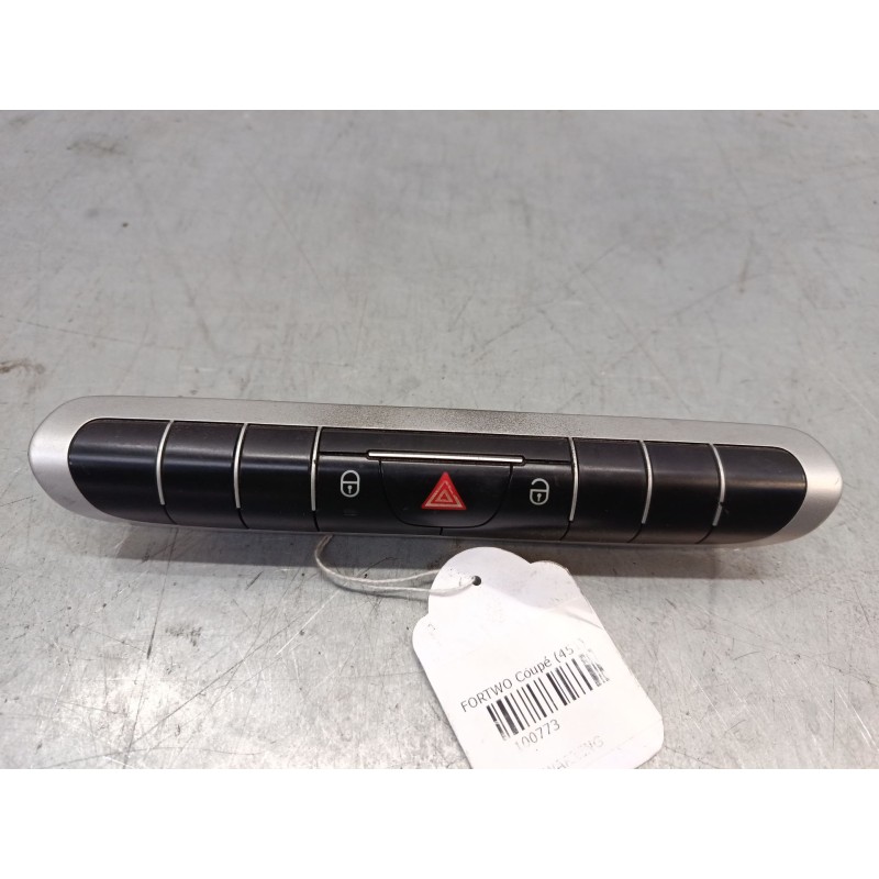 Recambio de warning para smart fortwo coupé (451) 1.0 (451.331, 451.380) referencia OEM IAM   