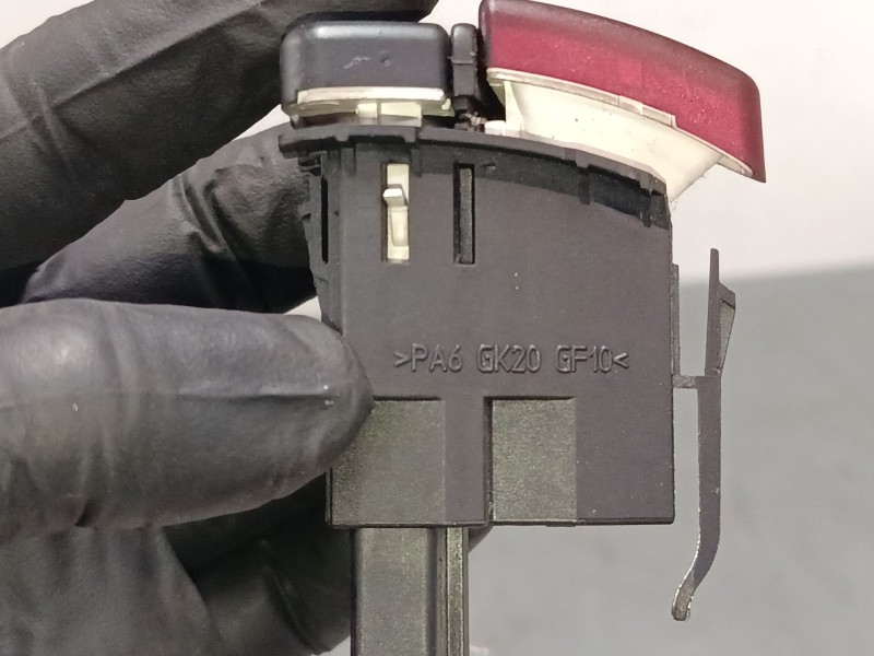 Recambio de warning para mercedes-benz clase a (w168) a 190 (168.032, 168.132) referencia OEM IAM 1688206710  