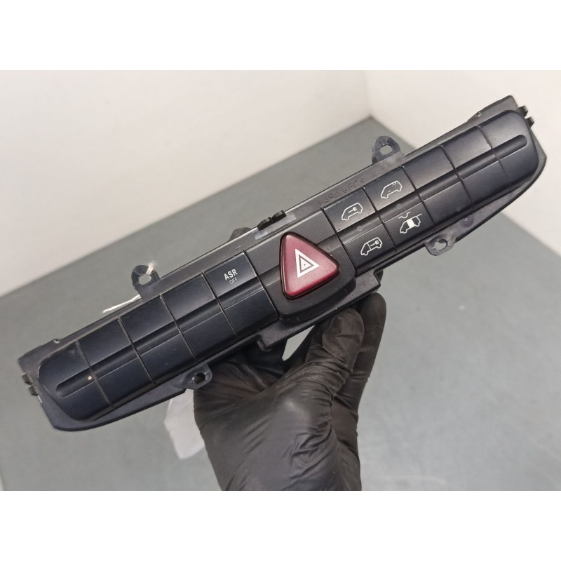 Recambio de warning para mercedes-benz vito / mixto furgoneta (w639) 109 cdi (639.601, 639.603, 639.605) referencia OEM IAM 3695