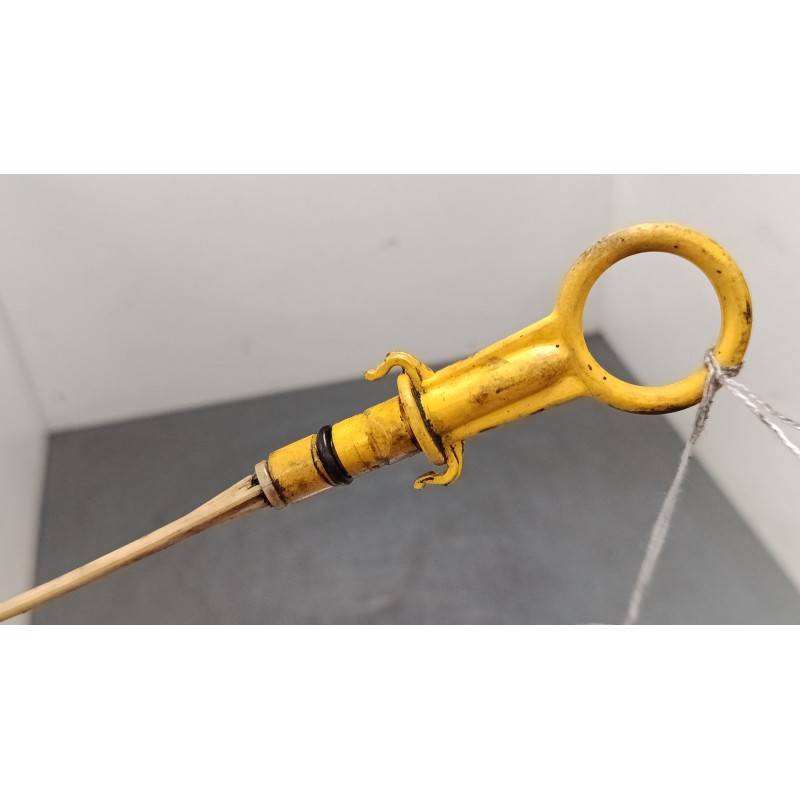 Recambio de varilla aceite para renault clio iii (br0/1, cr0/1) 1.5 dci (c/br0g, c/br1g) referencia OEM IAM   