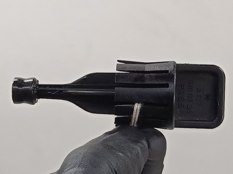 Recambio de varilla aceite para mercedes-benz clase c (w203) c 200 kompressor (203.042) referencia OEM IAM A1370100335  