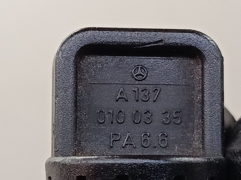 Recambio de varilla aceite para mercedes-benz clase c (w203) c 200 kompressor (203.042) referencia OEM IAM A1370100335  