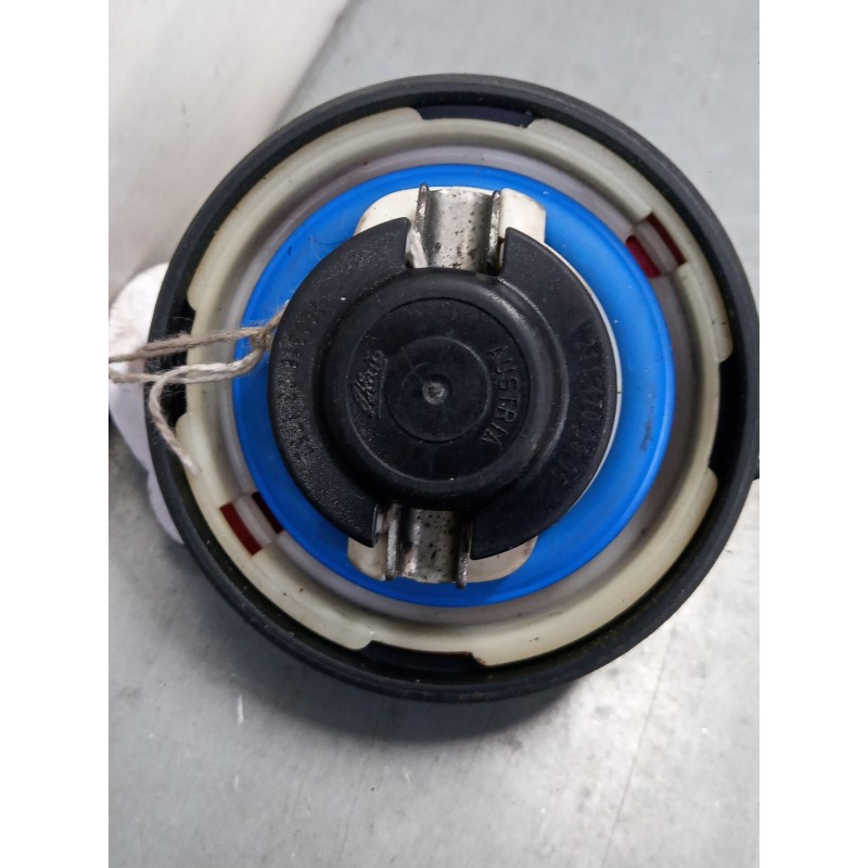 Recambio de tapon combustible para mercedes-benz clase b sports tourer (w246, w242) b 200 cdi / d (246.208) referencia OEM IAM  