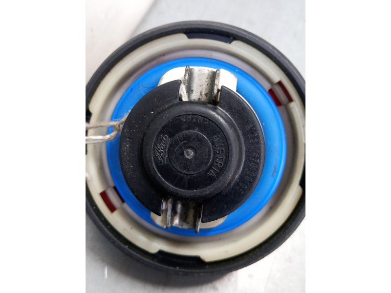 Recambio de tapon combustible para mercedes-benz clase b sports tourer (w246, w242) b 200 cdi / d (246.208) referencia OEM IAM  