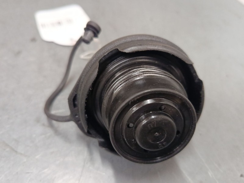 Recambio de tapon combustible para seat ibiza iii (6l1) 1.4 tdi referencia OEM IAM   