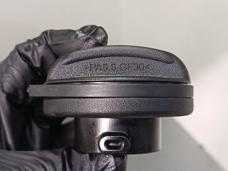Recambio de tapon combustible para seat ibiza v (kj1, kjg) 1.0 mpi referencia OEM IAM   