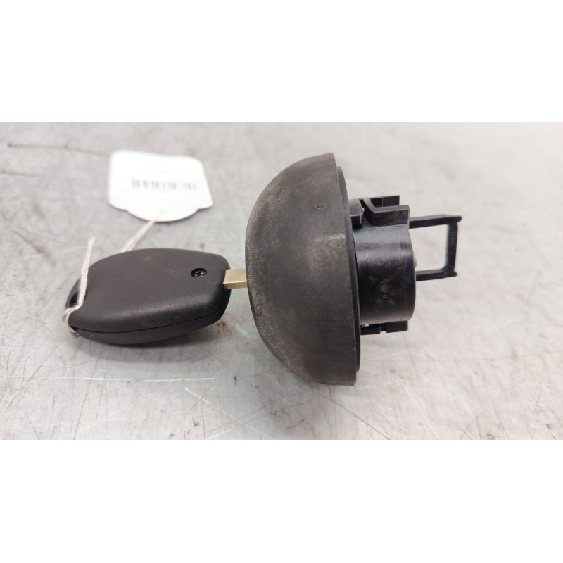 Recambio de tapon combustible para renault kangoo / grand kangoo ii (kw0/1_) 1.5 dci 85 (kw0k, kw0l, kw0b) referencia OEM IAM   