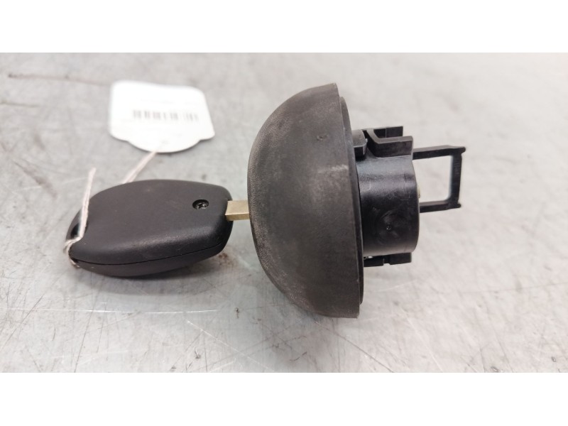 Recambio de tapon combustible para renault kangoo / grand kangoo ii (kw0/1_) 1.5 dci 85 (kw0k, kw0l, kw0b) referencia OEM IAM   