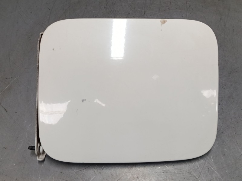 Recambio de tapa exterior combustible para nissan juke (f15) 1.2 dig-t referencia OEM IAM   