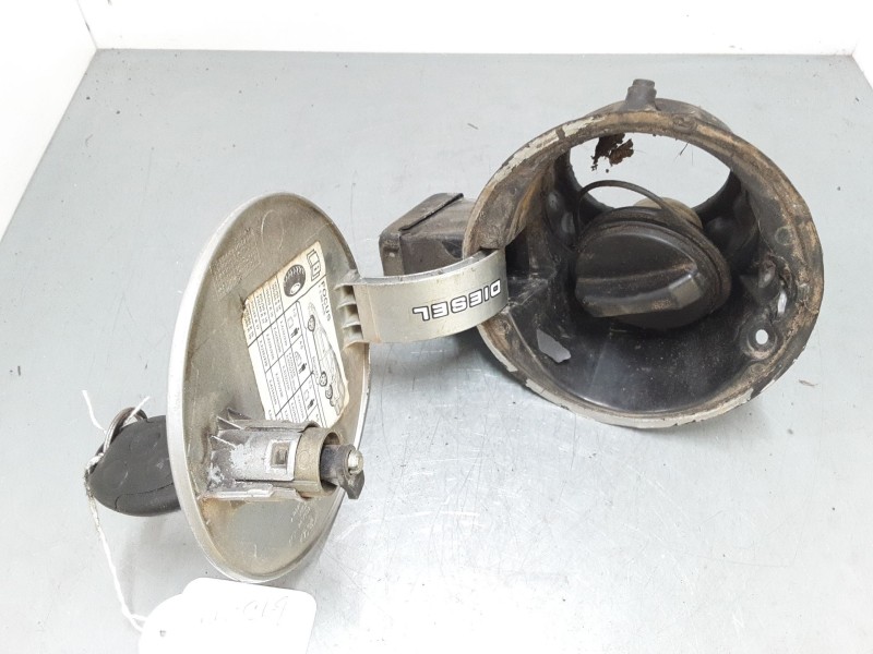 Recambio de tapa exterior combustible para ford focus i (daw, dbw) 1.8 tdci referencia OEM IAM   
