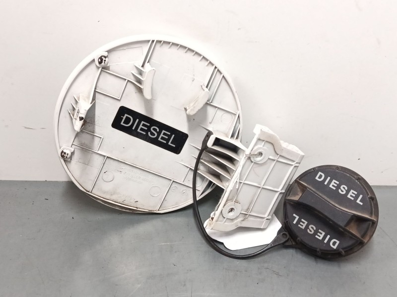 Recambio de tapa exterior combustible para hyundai ix35 (lm, el, elh) 1.7 crdi referencia OEM IAM   