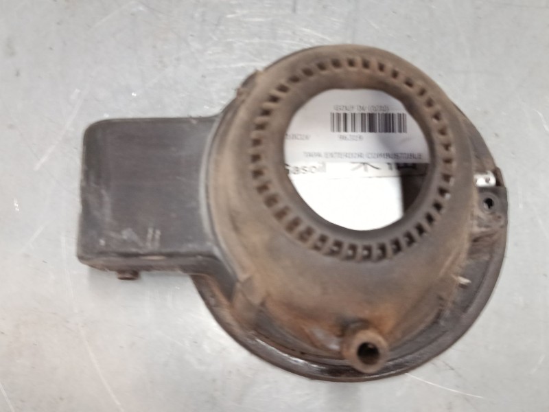 Recambio de tapa exterior combustible para volkswagen golf iv (1j1) 1.9 tdi referencia OEM IAM   