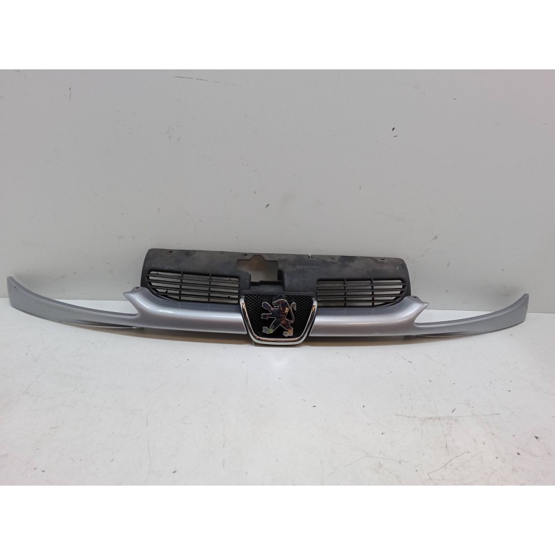 Recambio de rejillas capo para peugeot 206 hatchback (2a/c) 1.6 16v referencia OEM IAM   