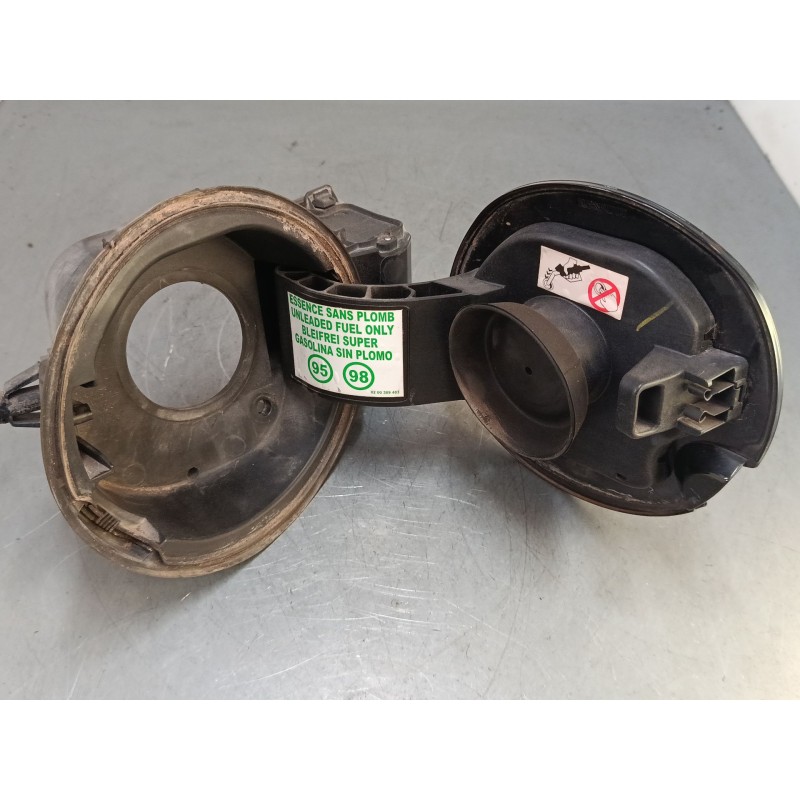 Recambio de tapa exterior combustible para renault megane iii hatchback (bz0/1_, b3_) 1.6 16v (bz1b, bz1h) referencia OEM IAM 78