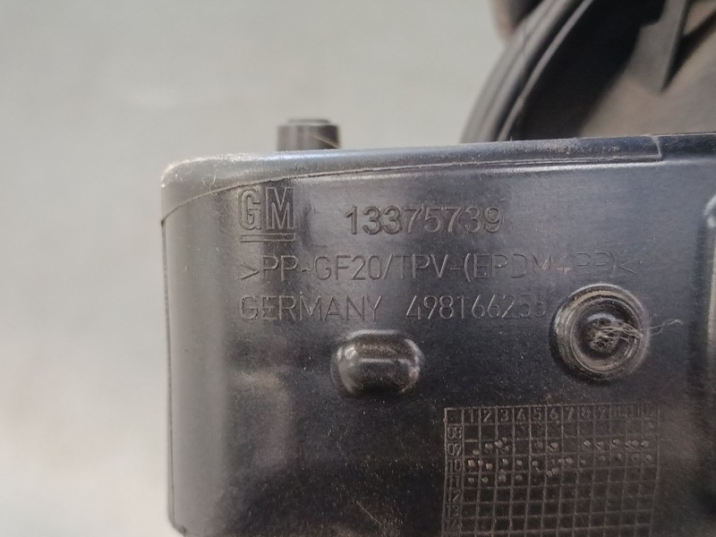 Recambio de tapa exterior combustible para opel astra j (p10) 1.7 cdti (68) referencia OEM IAM   